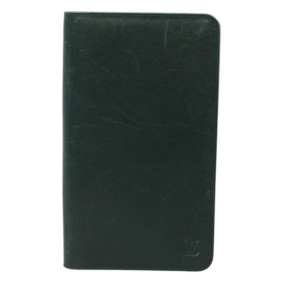 LOUIS VUITTON Taiga Travel Case Epicea LV Auth - Picture 2 of 16